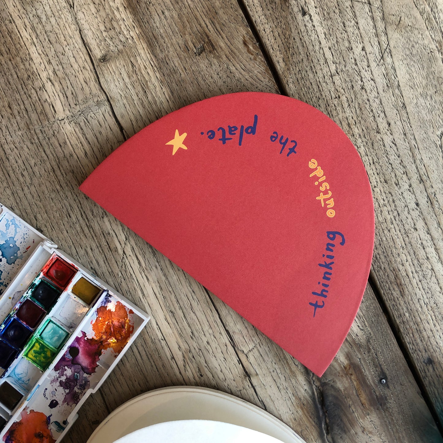 Red artist sketchbook with a dog leaping over a moon design. Ideal for sketching drawing painting, multimedia. Perfect for creative projects and neurodiverse profiles.